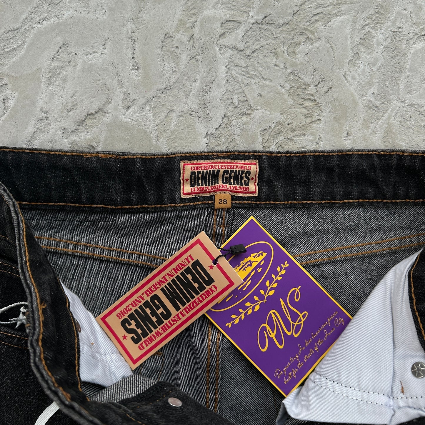 Short CR Island CRTZ