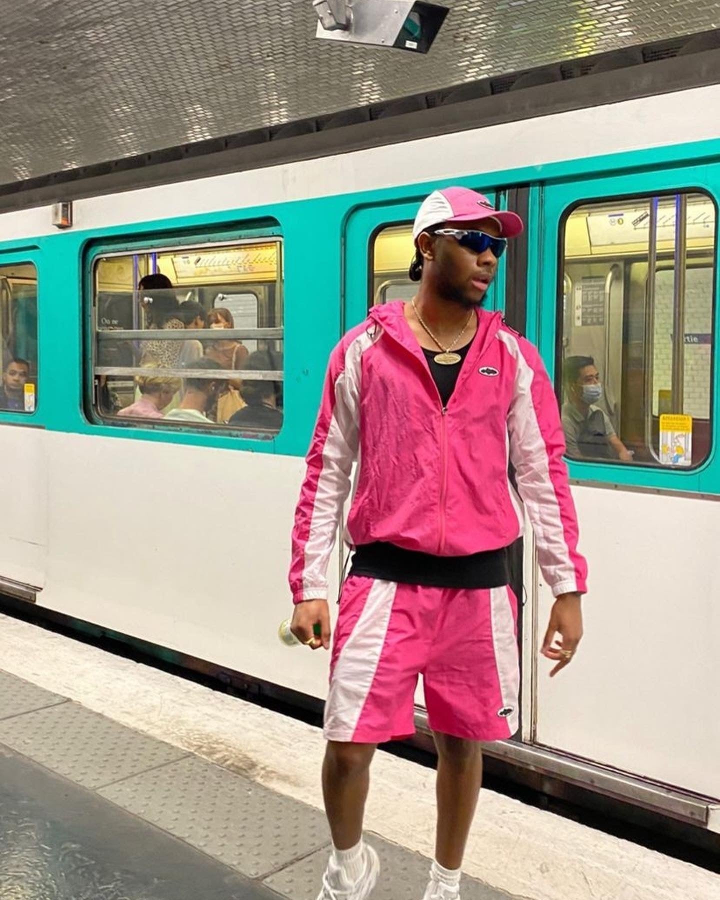 Alcatraz Sun & Rain WindBreaker - Pink