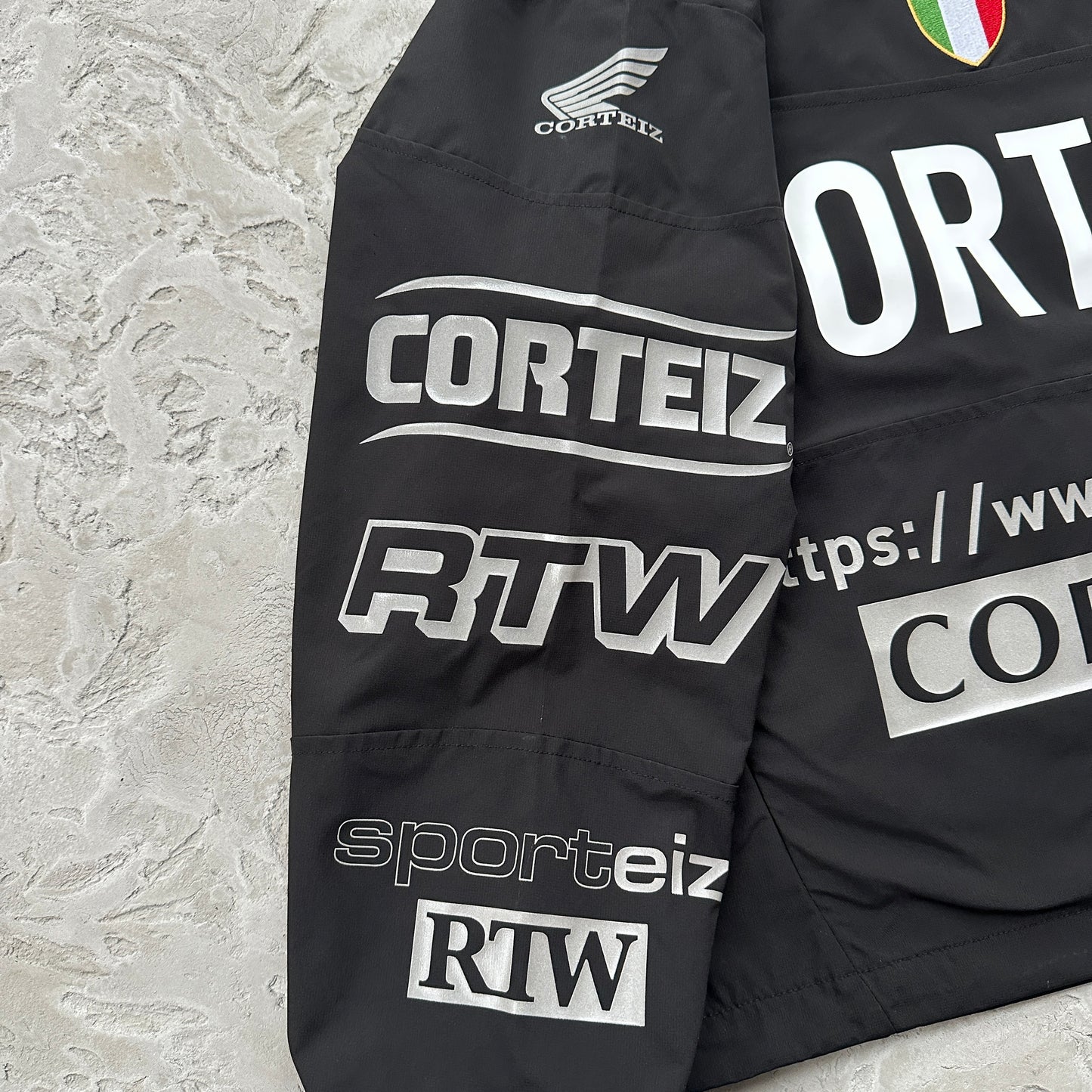 Corteiz Sponsors Training Pullover